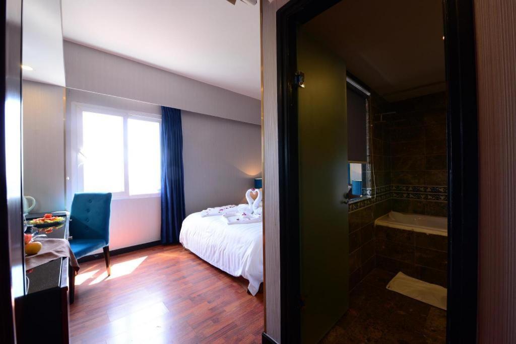 Hanoi Antique Legend Hotel Exterior photo